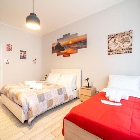 Catina Domus Hotel Catania Bagian luar foto