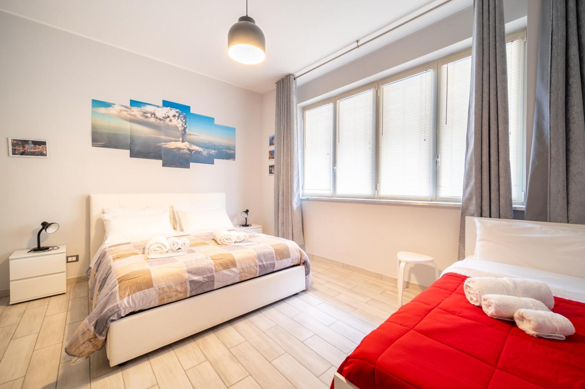 Catina Domus Hotel Catania Bagian luar foto